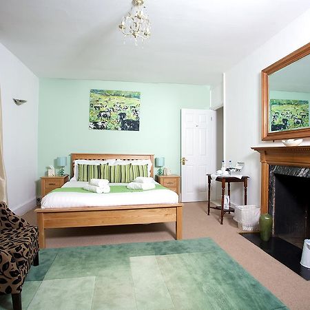 Ashburton Court 79 Bed and Breakfast Esterno foto